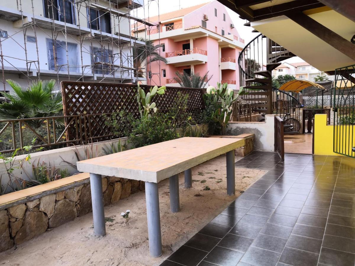 Sal Service - Beach Residence Santa Maria Bagian luar foto